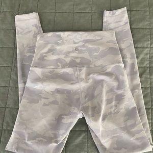 Alpine Camo White Lululemon Wonder Trains